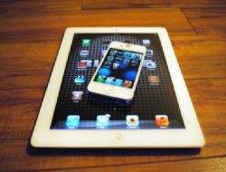 iTunes Radio Art�k �cretli